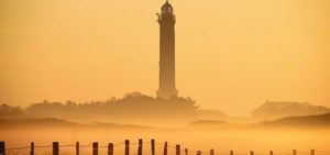 Der Leuchtturm Norderney ist Symbol für den Integrationspreis des Filmfests Emden-Norderney