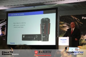 NAB 2017: Panasonics kleine 360-Grad-Kamera mit Basisstation.