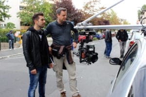 Regisseur Özgür Yildirim und DoP Matthias Bolliger am Set von NGKMR, VaricamLT für eine Fahraufnahme im MöVi-Gimbal.