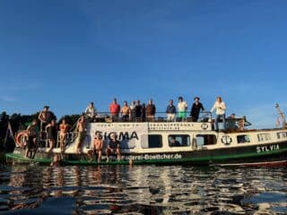 Teilnehmer von Sigma & Friends auf einem Boot in Berlin