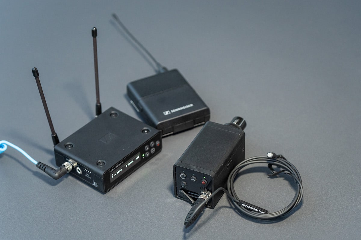 Der Sennheiser EW-DP SKP mit EW-DP-Empfänger, EW-D SK und MKE Essential Omni